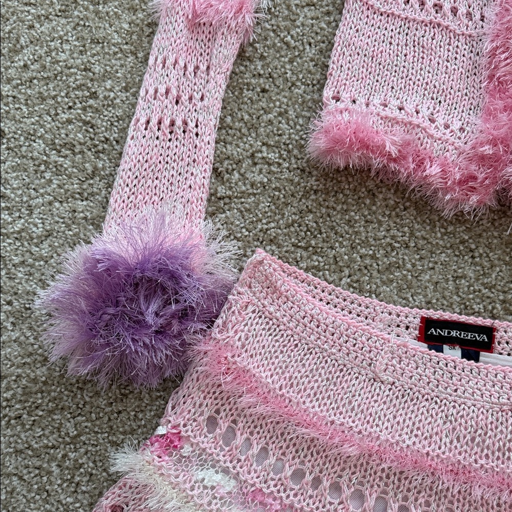 Pink Knit Sweater and skirt - Picture 3 of 5